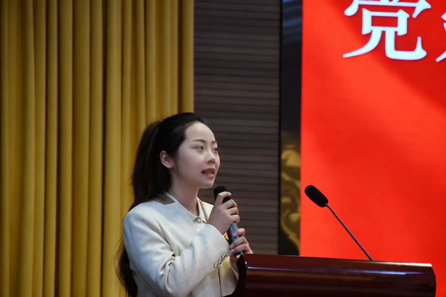 46428e1387c2055b6db44c1200d6003d